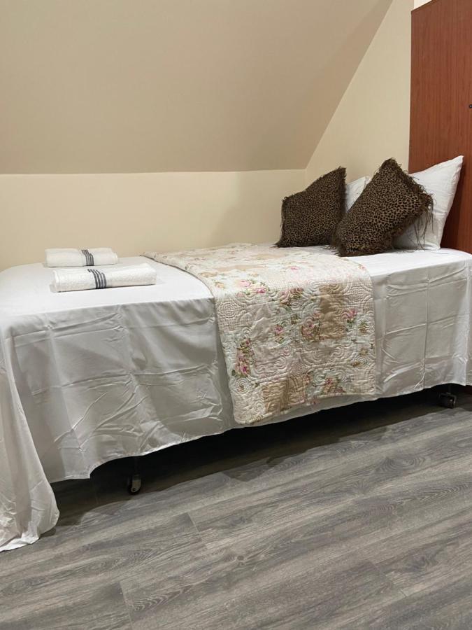 A Comfortable Room New York Ngoại thất bức ảnh